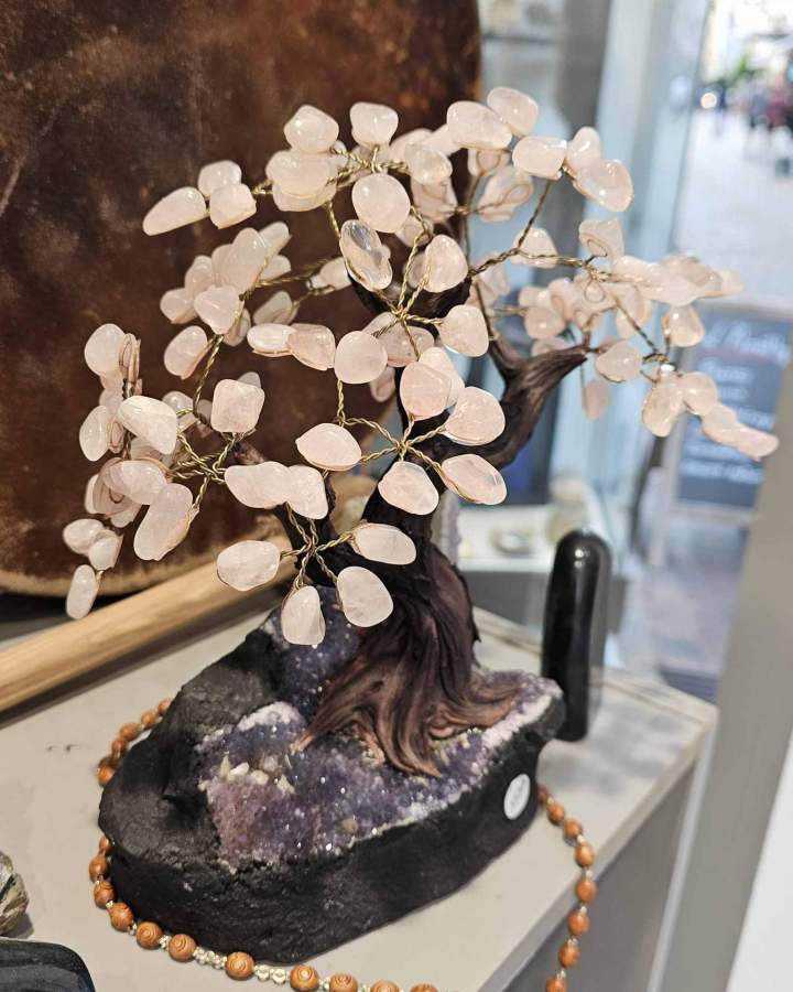  Pierre semi-précieuse Le Puy-en-Velay