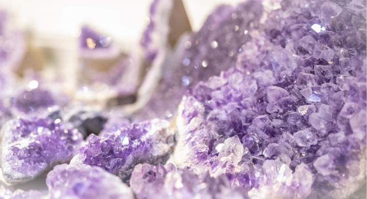 Commerce de pierres d'améthyste Le Puy-en-Velay